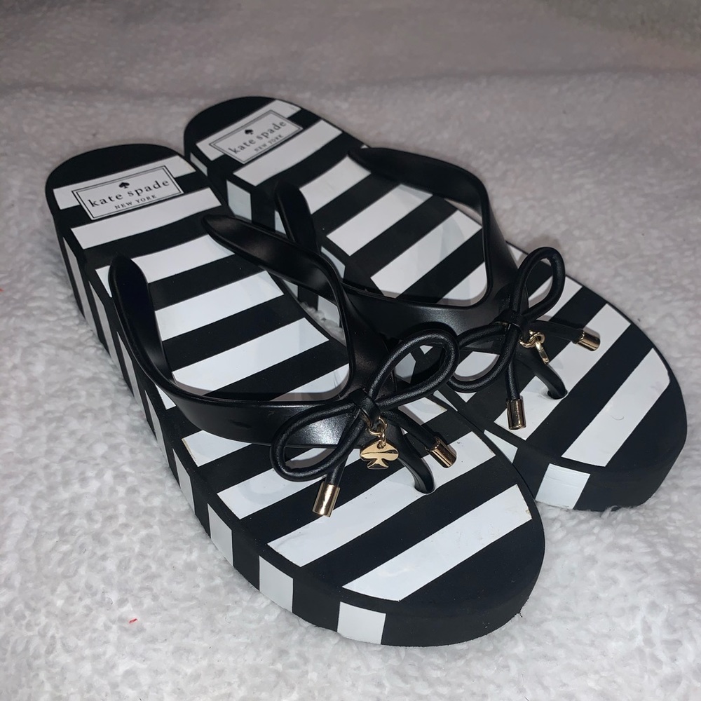 Kate Spade flip flops size 10